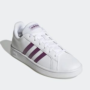 Adidas Cloud foam sneakers with maroon lines